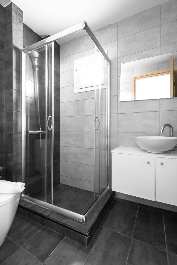 Апартаменти Blue Flag, Nilie Hospitality Mgmt Олімпіакі-Акті Екстер'єр фото