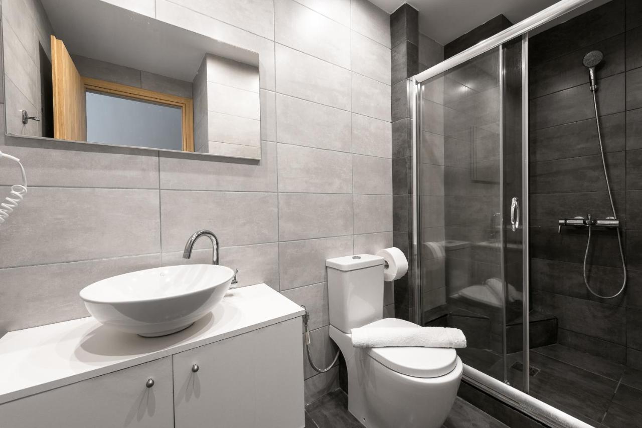 Апартаменти Blue Flag, Nilie Hospitality Mgmt Олімпіакі-Акті Екстер'єр фото