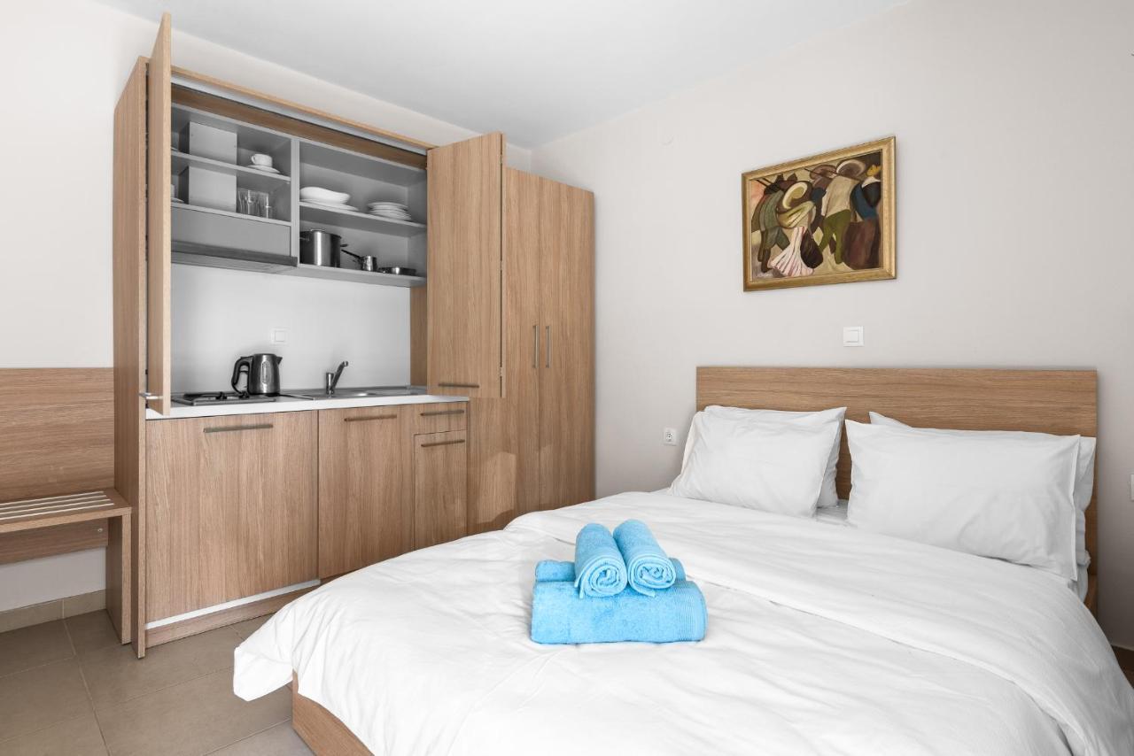 Апартаменти Blue Flag, Nilie Hospitality Mgmt Олімпіакі-Акті Екстер'єр фото